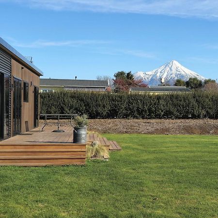 Peaceful On Pembroke Villa Stratford Exterior photo